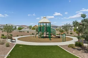 25038 N 136th Ave, Peoria, AZ 85383 - Photo 7
