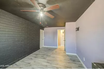1901 E Encinas Lane, Phoenix, AZ 85040 - Photo 19