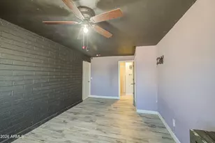 1901 E Encinas Ln, Phoenix, AZ 85040 - Photo 19