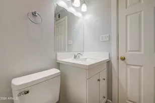 1901 E Encinas Ln, Phoenix, AZ 85040 - Photo 13