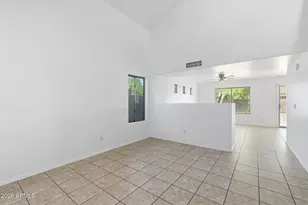 1346 E 10th Pl, Casa Grande, AZ 85122 - Photo 9