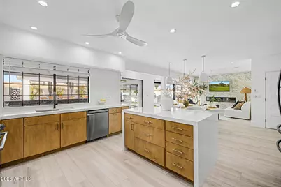 5418 E Michelle Drive, Scottsdale, AZ 85254 - Photo 19