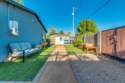 813 E Glendale Avenue, Phoenix, AZ 85020 - Photo 23