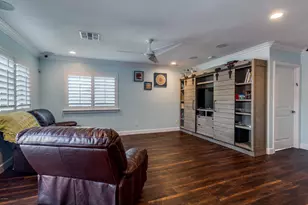 813 E Glendale Ave, Phoenix, AZ 85020 - Photo 11