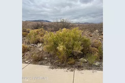 1960 Buena Vista Trail #33, Clarkdale, AZ 86324 - Photo 5