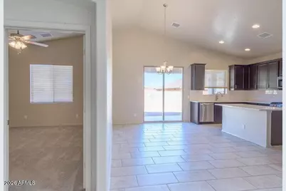 1227 Barnes Drive, Sierra Vista, AZ 85635 - Photo 5