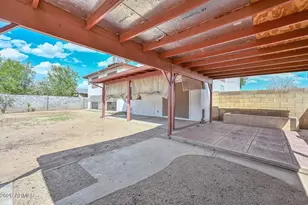 2602 N 60th Dr, Phoenix, AZ 85035 - Photo 33