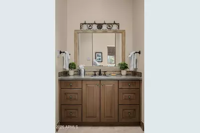 6624 N 66th Place N, Paradise Valley, AZ 85253 - Photo 25