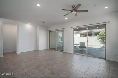 14084 W Desert Flower Drive, Goodyear, AZ 85395 - Photo 5