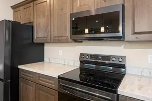 8560 W Mission Hills Dr, Arizona City, AZ 85123 - Photo 19