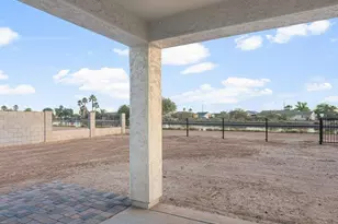 8560 W Mission Hills Dr, Arizona City, AZ 85123 - Photo 31