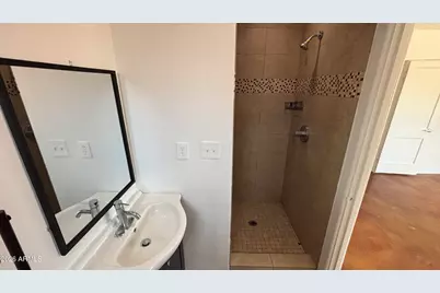5548 N 12th Avenue, Phoenix, AZ 85013 - Photo 11
