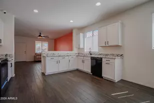 7337 W Magnolia St, Phoenix, AZ 85043 - Photo 9