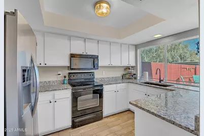 10100 N 89th Avenue #66, Peoria, AZ 85345 - Photo 5