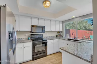 10100 N 89th Ave, Peoria, AZ 85345 - Photo 5