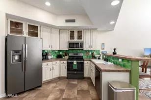 13022 N Mountainside Dr, Fountain Hills, AZ 85268 - Photo 9