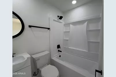 6742 W Hazelwood Street, Phoenix, AZ 85033 - Photo 9