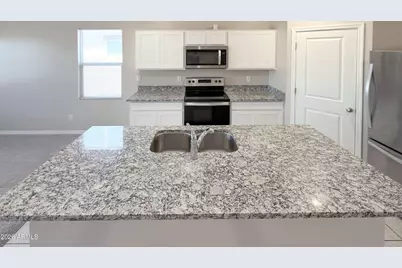 3646 S 97th Lane, Tolleson, AZ 85353 - Photo 9