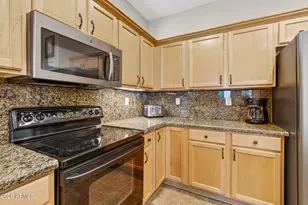 19208 N Moondance Ln, Surprise, AZ 85387 - Photo 17