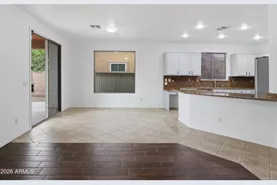 85 W Goldfinch Way, Chandler, AZ 85286 - Photo 7