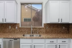 85 W Goldfinch Way, Chandler, AZ 85286 - Photo 29