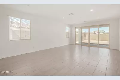 2503 S 180th Drive, Goodyear, AZ 85338 - Photo 11