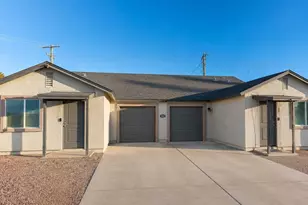 1947 E Raymond St, Phoenix, AZ 85040 - Photo 1