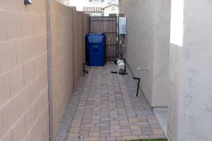 8243 E Petunia Ave, Mesa, AZ 85212 - Photo 9