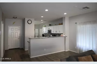 10142 W Wier Avenue, Tolleson, AZ 85353 - Photo 9