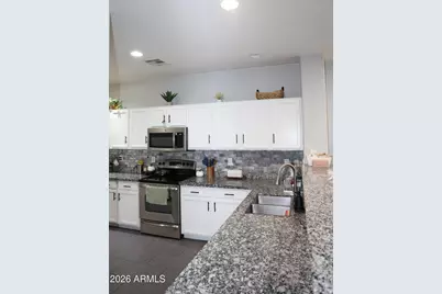 10142 W Wier Avenue, Tolleson, AZ 85353 - Photo 5
