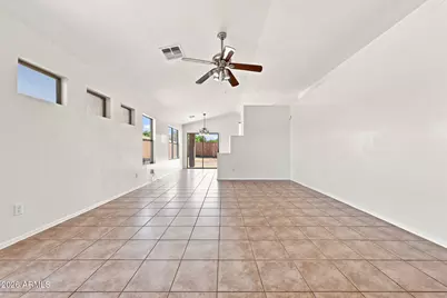 321 W Harwell Road, Phoenix, AZ 85041 - Photo 3