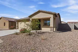 25744 W Winston Dr, Buckeye, AZ 85326 - Photo 3