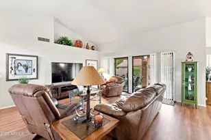 9153 W Utopia Rd, Peoria, AZ 85382 - Photo 7