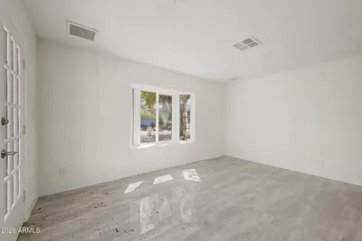 10846 N 12th Street, Phoenix, AZ 85020 - Photo 7