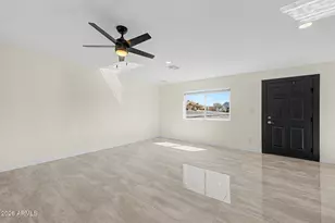 10846 N 12th St, Phoenix, AZ 85020 - Photo 5