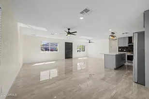 10846 N 12th St, Phoenix, AZ 85020 - Photo 11