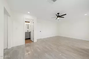 10846 N 12th St, Phoenix, AZ 85020 - Photo 19