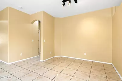10233 W Parkway Drive, Tolleson, AZ 85353 - Photo 5