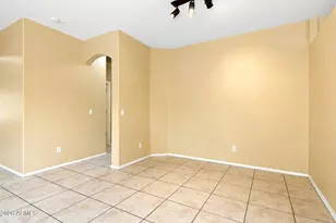 10233 W Parkway Dr, Tolleson, AZ 85353 - Photo 5