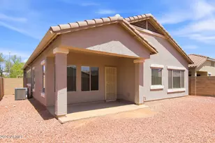 10233 W Parkway Dr, Tolleson, AZ 85353 - Photo 19