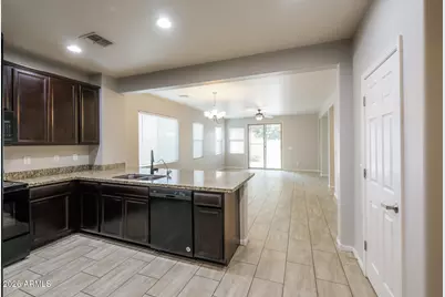 20229 W Sherman Street, Buckeye, AZ 85326 - Photo 7