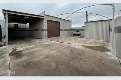 2314 W Louise Drive, Phoenix, AZ 85027 - Photo 1
