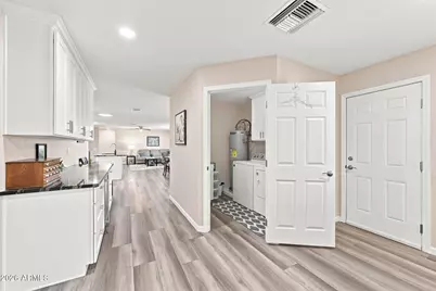 18402 N 95th Avenue, Sun City, AZ 85373 - Photo 19