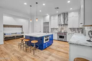 8032 E Del Laton Dr, Scottsdale, AZ 85258 - Photo 5