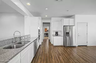 24728 N 96th Ave, Peoria, AZ 85383 - Photo 15