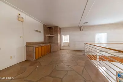 425 S Russell Road, Casa Grande, AZ 85193 - Photo 9
