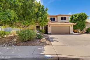 633 W Nopal Ave, Mesa, AZ 85210 - Photo 1