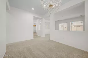 9446 W Berkeley Rd, Phoenix, AZ 85037 - Photo 11
