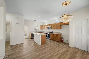 9446 W Berkeley Rd, Phoenix, AZ 85037 - Photo 5