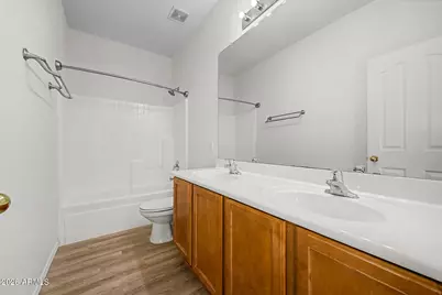 9446 W Berkeley Road, Phoenix, AZ 85037 - Photo 29